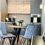 Linden 107 Glamour Mosonmagyaróvár
