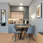 Linden 107 Glamour