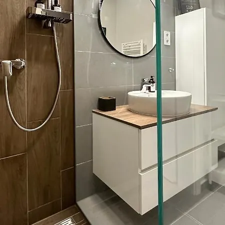 Linden Apartman 107 Glamour (Adults Only)