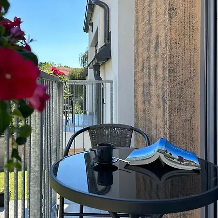 Apartment Linden Apartman 107 Glamour (Adults Only)
