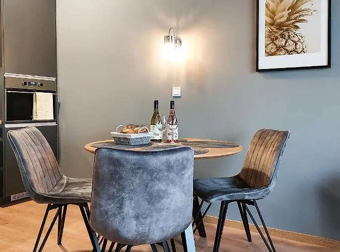 Linden 107 Glamour (adults Only) Apartman Mosonmagyaróvár