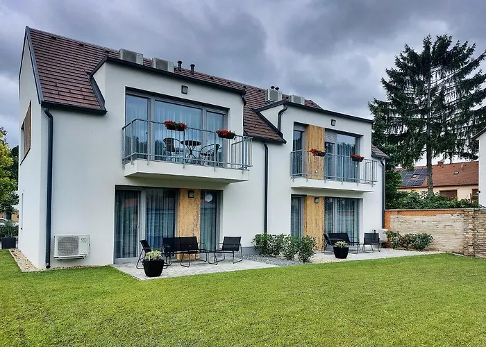 Apartman Linden 107 Glamour (adults Only)